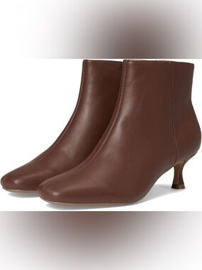 Journee Collection Kelssa Kitten Heel Vegan Leather Bootie Brown Size 9